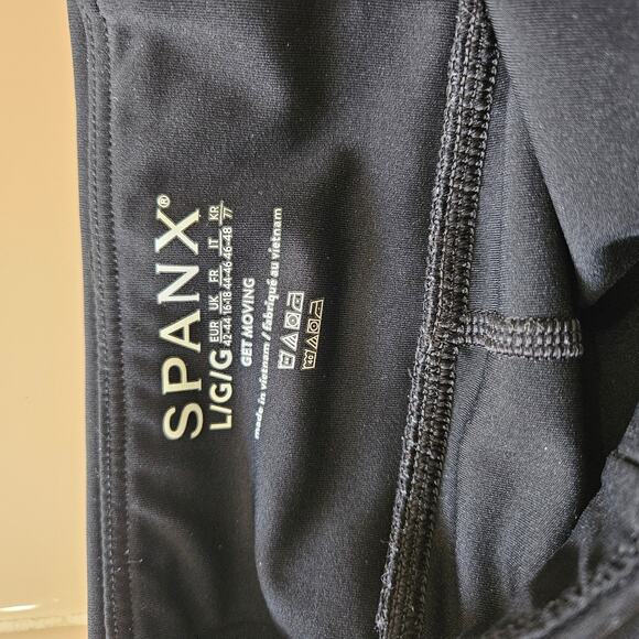 Spanx Get Moving Tennis Black Skort. Size Large - Picture 6 of 8